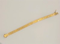 18kt Gold Etched Ladies' Bracelet