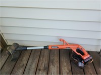 Black + Decker Cordless Weed trimmer./ Edger