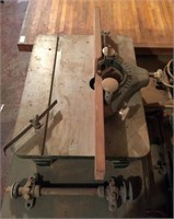 Shopmaster shaper attached to table, spindle