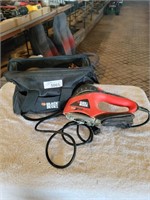 B&D Mouse Sander with Pads and Carry Bag - Works