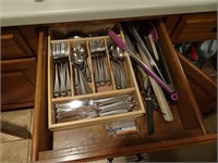 Contents of Drawer - Oneida flatware Set and More