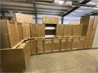 Silvercreek 15pc. Carmel Shaker 30" Kitchen