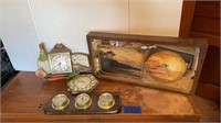 Decorative vintage wall clocks