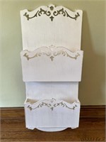 Weathered White Handing Mail/Magazine Rack