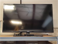 M- 40" Samsung TV With Remote