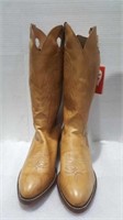 Size 12.5 EE cowboy boots