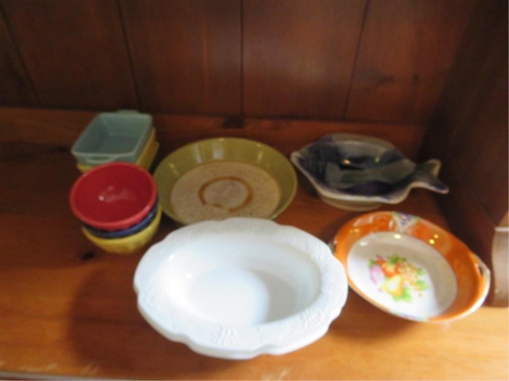 GROUP - VEGETABLE BOWL, POTTERY BOWL, BAKING DISH,