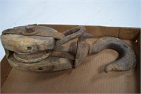 Vintage Block & Tackle Iron Pulley