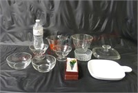 Pyrex Measuring Cup & Assorted Kitchen Items