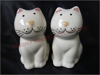 Cat Salt & Pepper Shaker Set ~ Made in Brazil