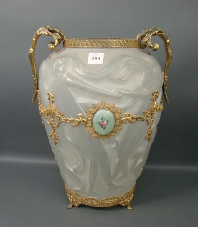 Consol. Crystal Frosted Dancing Girls/ Pan Vase.