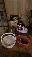 Basket (2), Wooden Scarecrow Decor, snowman in