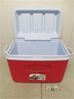 Rubbermaid 48 Quart Red Cooler