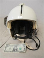 Vintage Pilot's Helmet - No Markings On It
