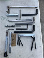 Tool lot Alan  wrenches chisels