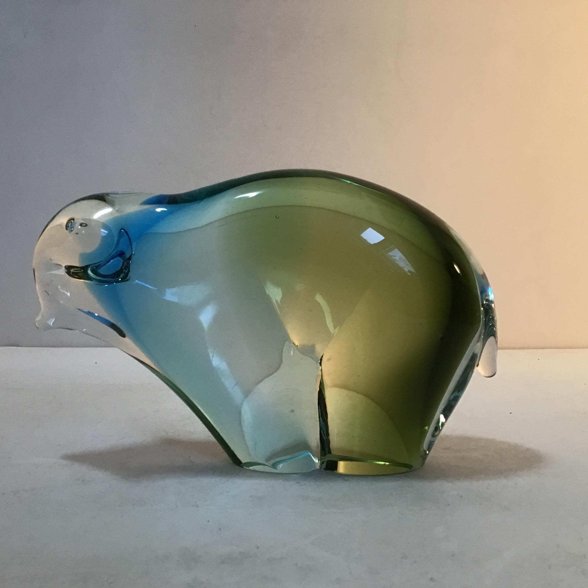 CHALET GLASS POLAR BEAR PAPERWEIGHT