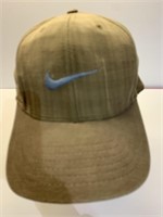 Nike Velcro, Justin ball cap appears to be in