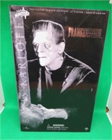 2002 Frankenstein Universal Studios Monsters 12"