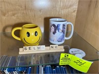 SELMA NC SCRABBLE LETTERS AND 2 COFFEE MUGS
