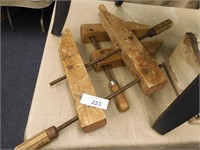 LOT OF OLD WOOD FURNITURE CLAMPS