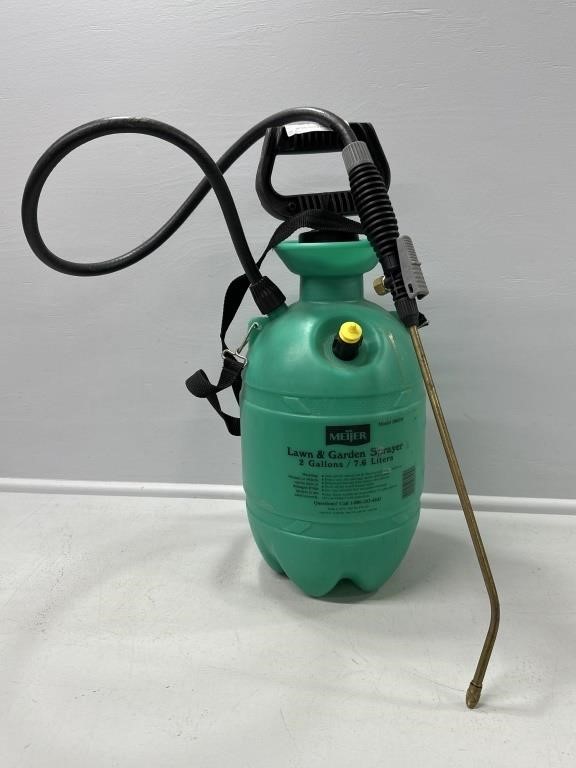 Lawn & Garden Sprayer