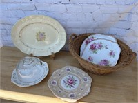 Basket with serving platter and 2 Royal Albert