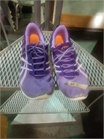 Running shoes size 9 and 1/2
