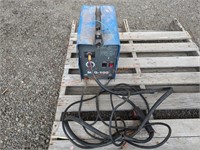 Chicago Electric Mig 100 Welder