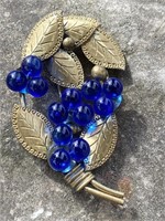 Late Victorian Pin / Brooch Leaves w/Cobalt Blue