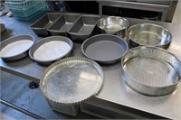 Baking pans