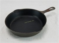 Griswold No 6 Cast Iron Skillet 699 Small Logo