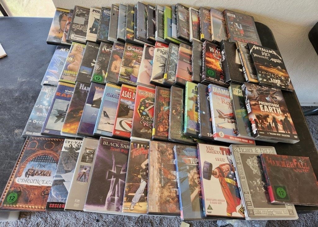 W - MIXED LOT OF DVDS (H16)