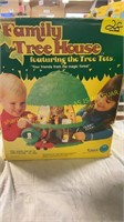 Vintage Kenner Family Tree House