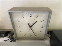 Honeywell Commercial Clock