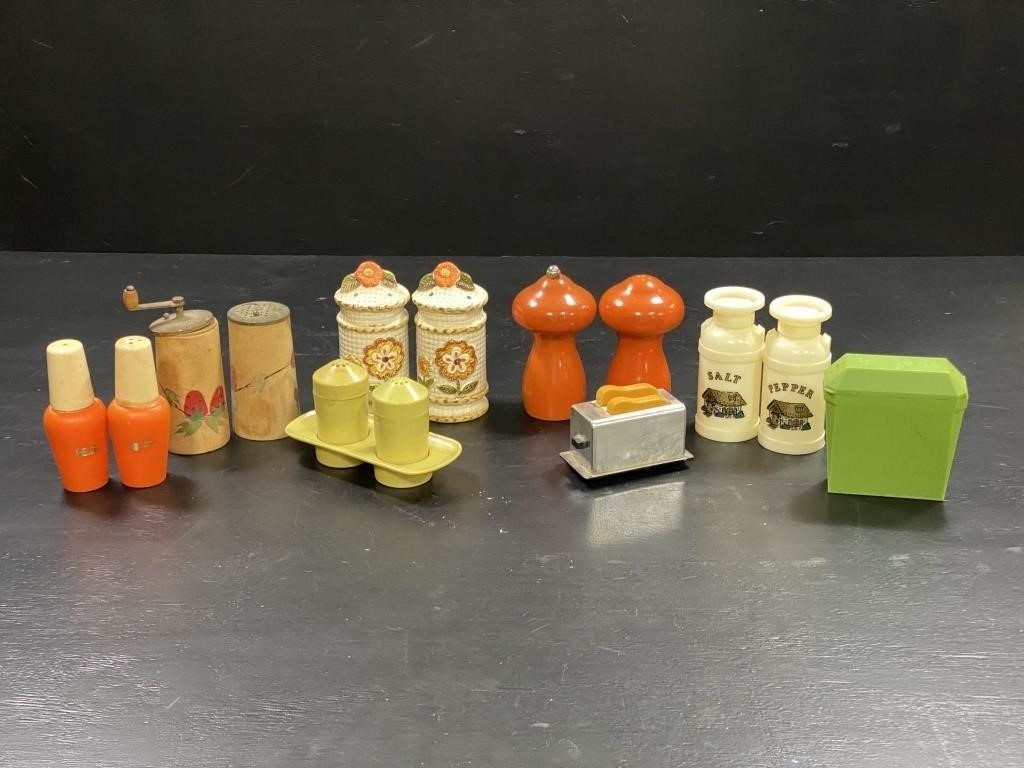 1970's Salt & Pepper Shakers