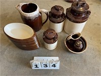 USA Pottery Pieces