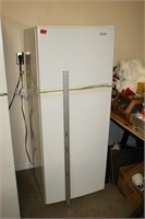 Diplomat Refrigerator  Model: LL900296