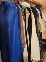 Womens Size L-XL and a Few 1X Blouses and Dresses