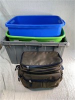 totes & containers