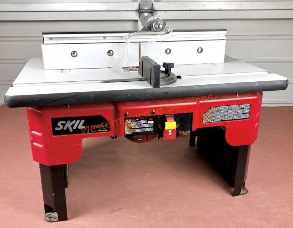 Skil Router Table w Skil Router