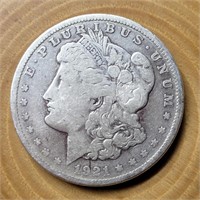 1921 s MORGAN SILVER DOLLAR