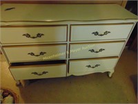 WHITE DRESSER WITH 6 DRAWERS AND MIRROR