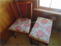CHAIR AND BENCH WITH MACHING FABRIC