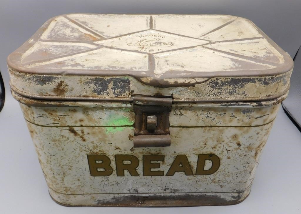 Vintage Nesco Bread Tin