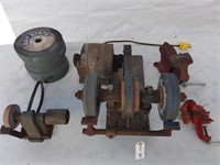 Grinders & Vises.  Motor on grinder works, 12o