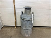 Skelly Oil Co. 10 Gallon Can