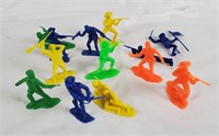 Lot Of Various Cowboy Plastic Figures