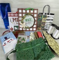 CHRISTMAS GIFT BAGS & WRAPPING SUPPLIES