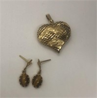 14kt heart pendant and unmarked earrings