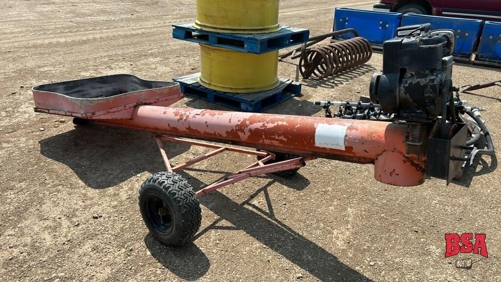 10' Transfer Auger w/ 5HP gas eng.